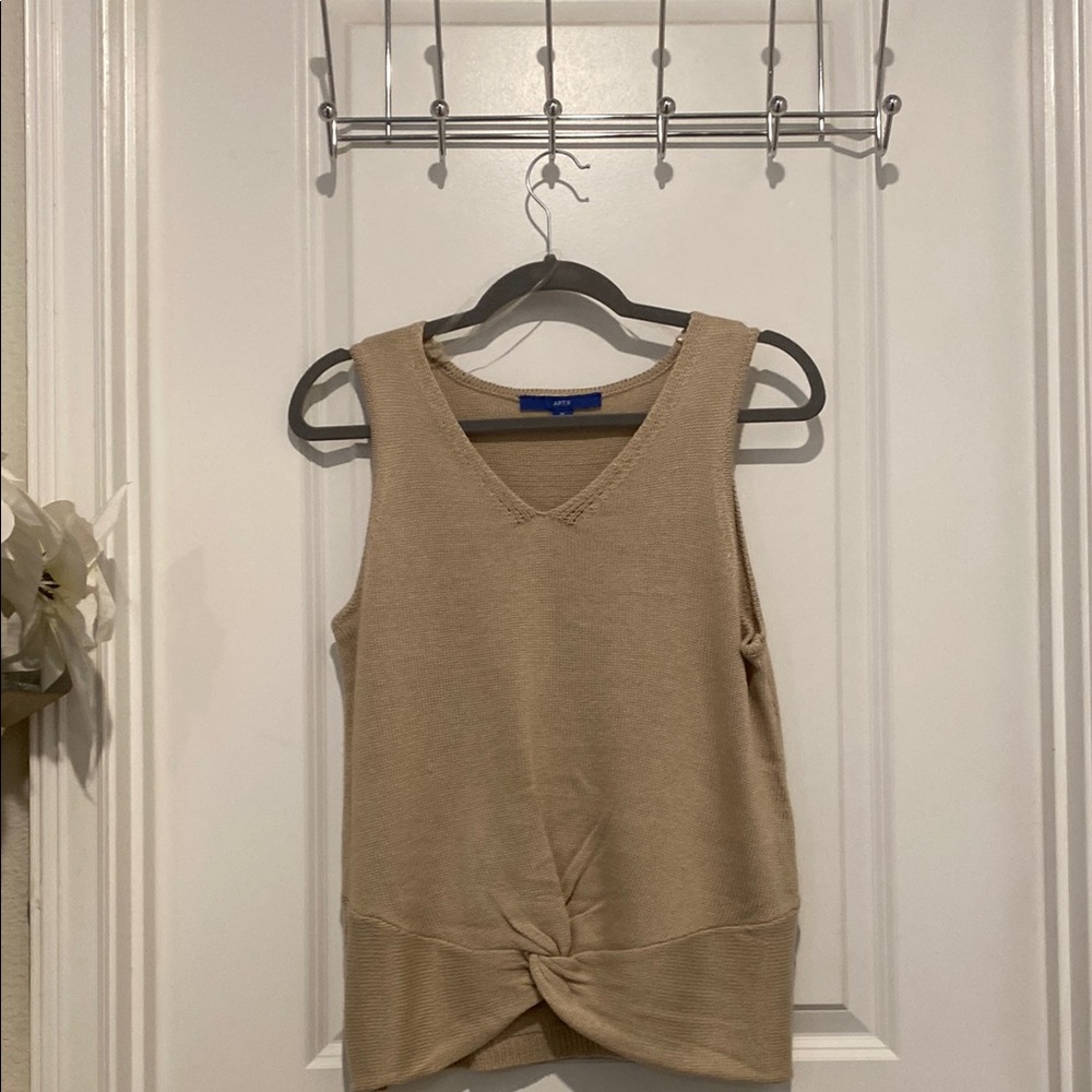 Women's Tan Sleeveless Top